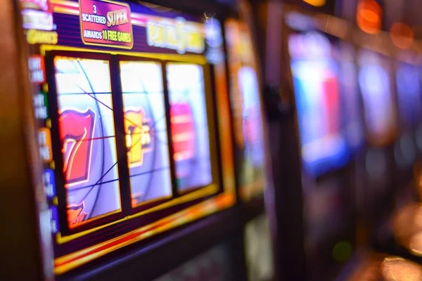 filabola app screens showing live blackjack and account dashboard on mobile